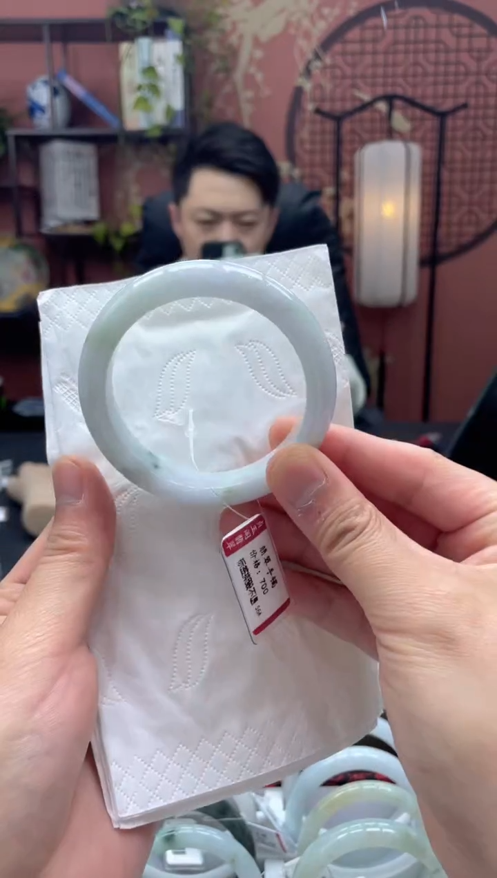 未镶嵌手镯翡翠2808****