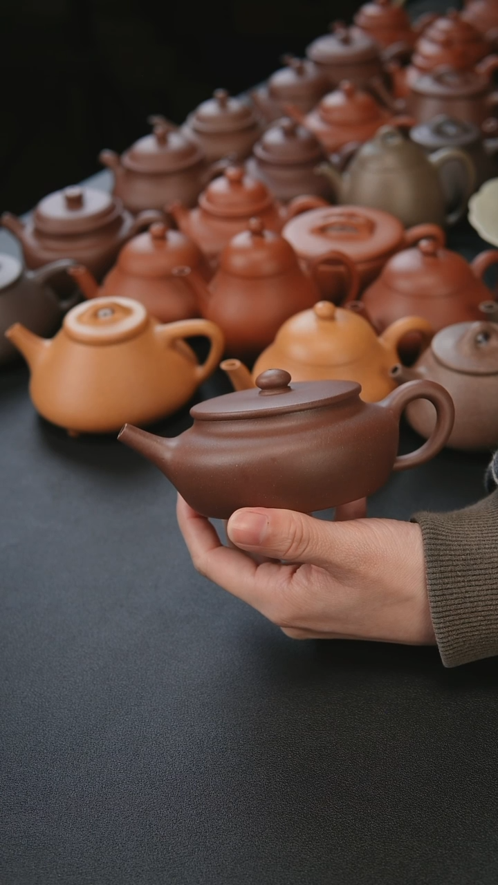 【闪购商品】紫砂茶壶二号井紫泥扁晨