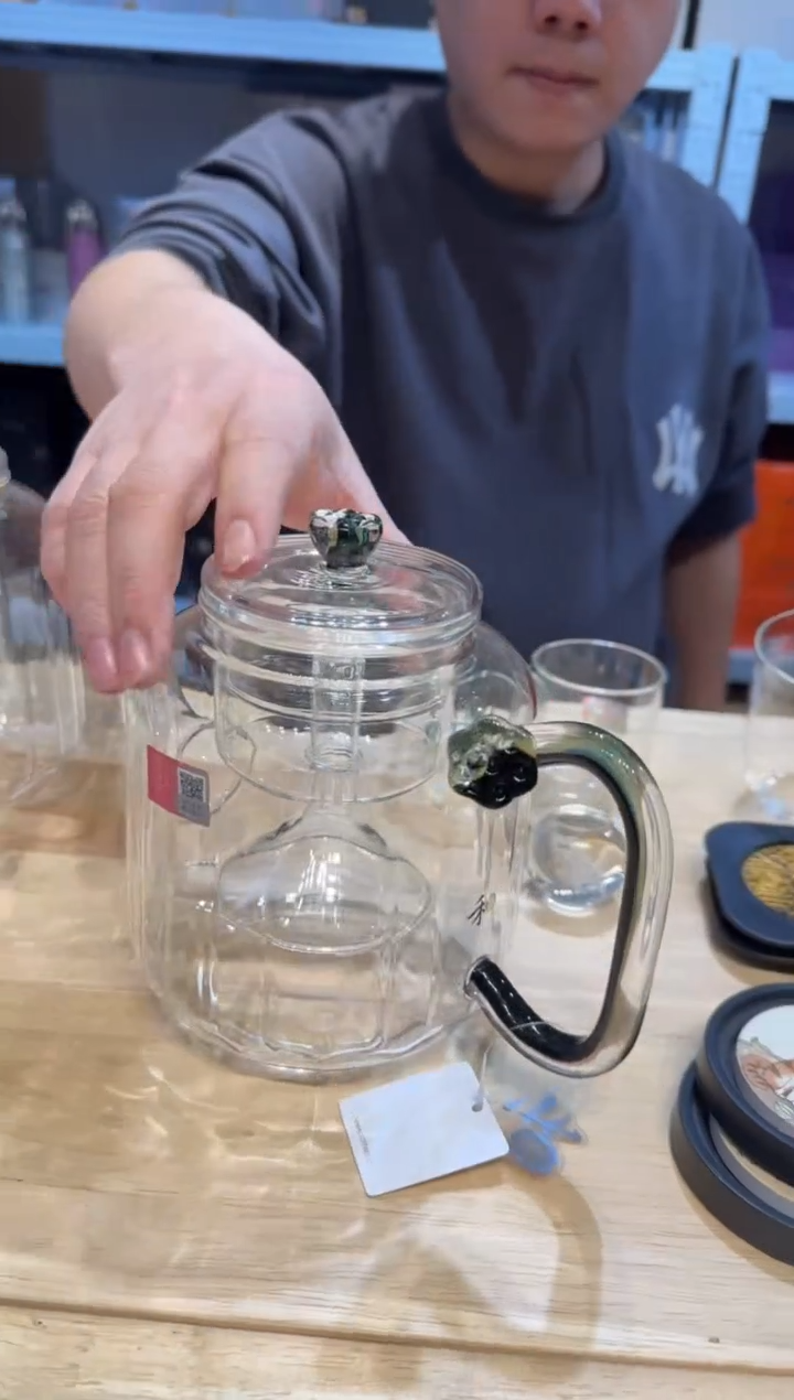 h**f禾器凤尾青绿莲君壶