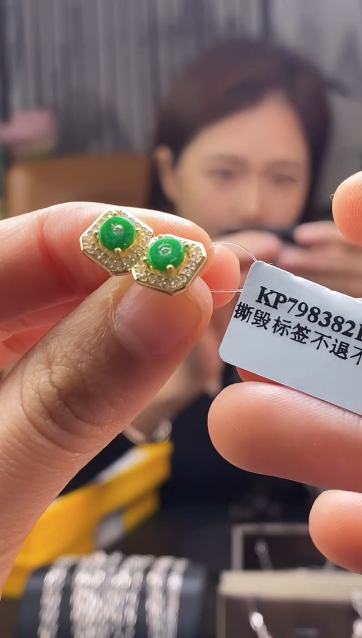 颈饰银S925镶嵌翡翠15692