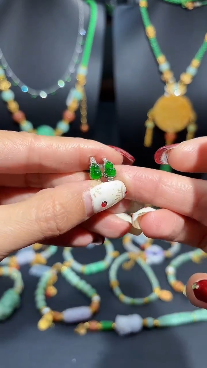 【闪购商品】翡翠颈饰银S925镶嵌蛋面/支持复检/一件