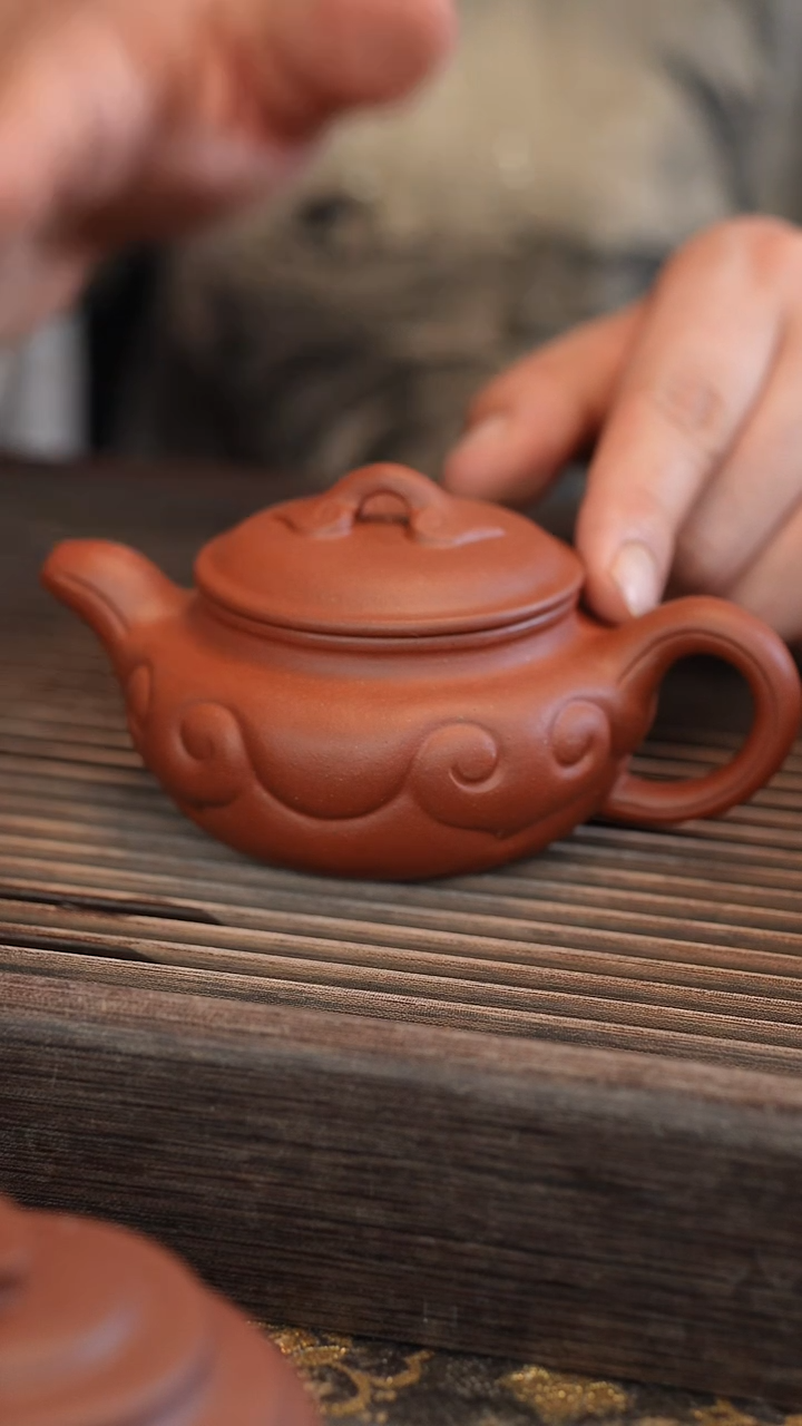 茶壶紫砂如意仿古 北红赤铁 半手工 180cc