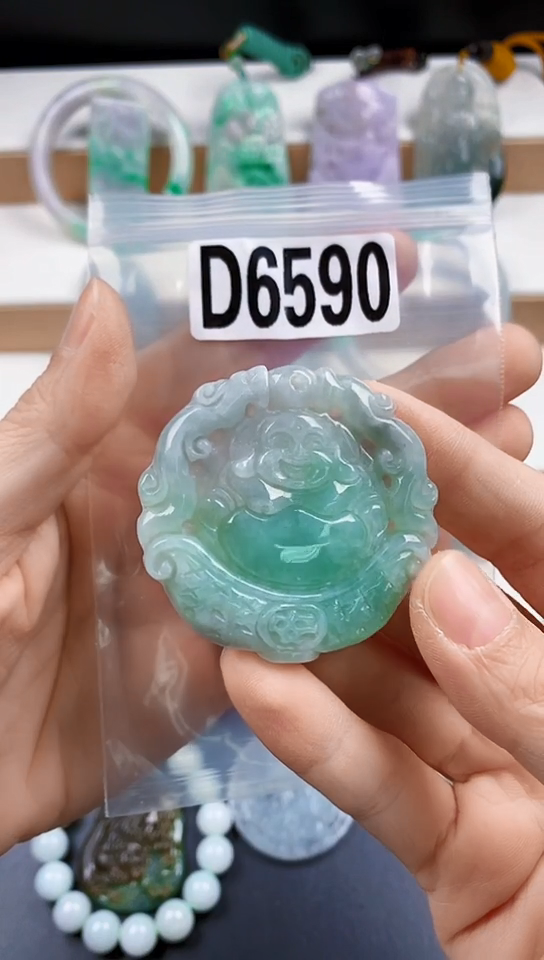 颈饰未镶嵌翡翠三***岁天然翡翠吊坠挂件