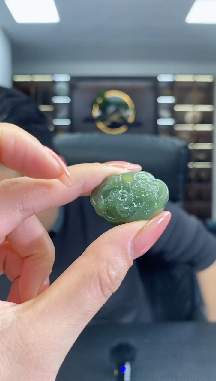 【闪购商品】和田玉颈饰未镶嵌如意锁