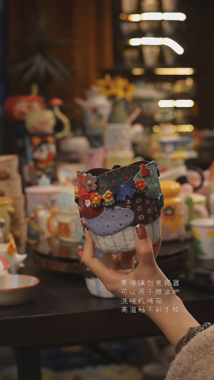 景德镇釉下彩绘设计师款式陶瓷