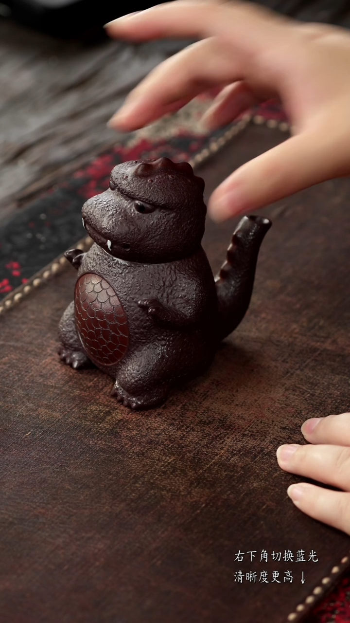 茶杯紫砂非遗茶器-哥斯拉