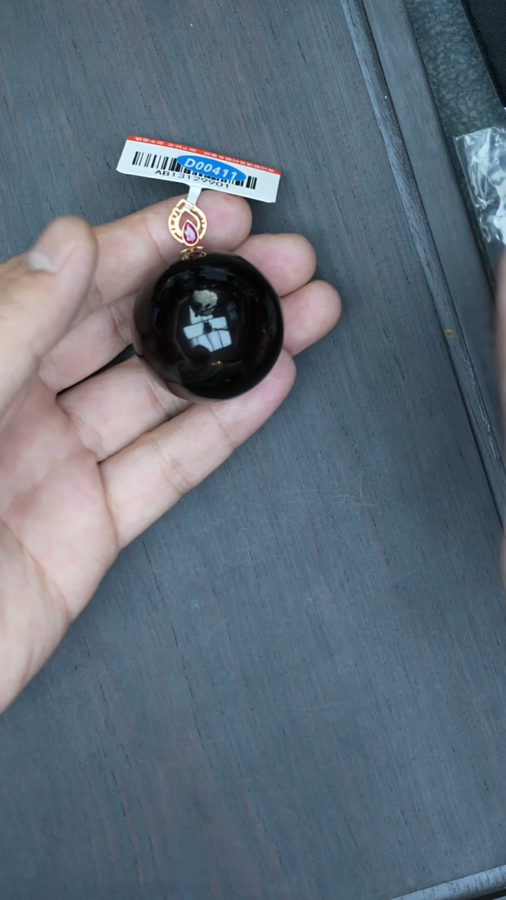 【闪购商品】琥珀裸石18K金镶嵌血珀单珠吊坠