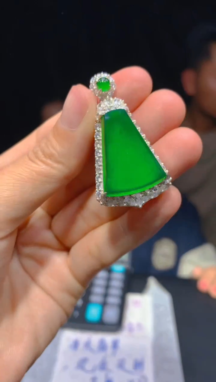 【闪购商品】定制翡翠未镶嵌86多样性发货（发其一）