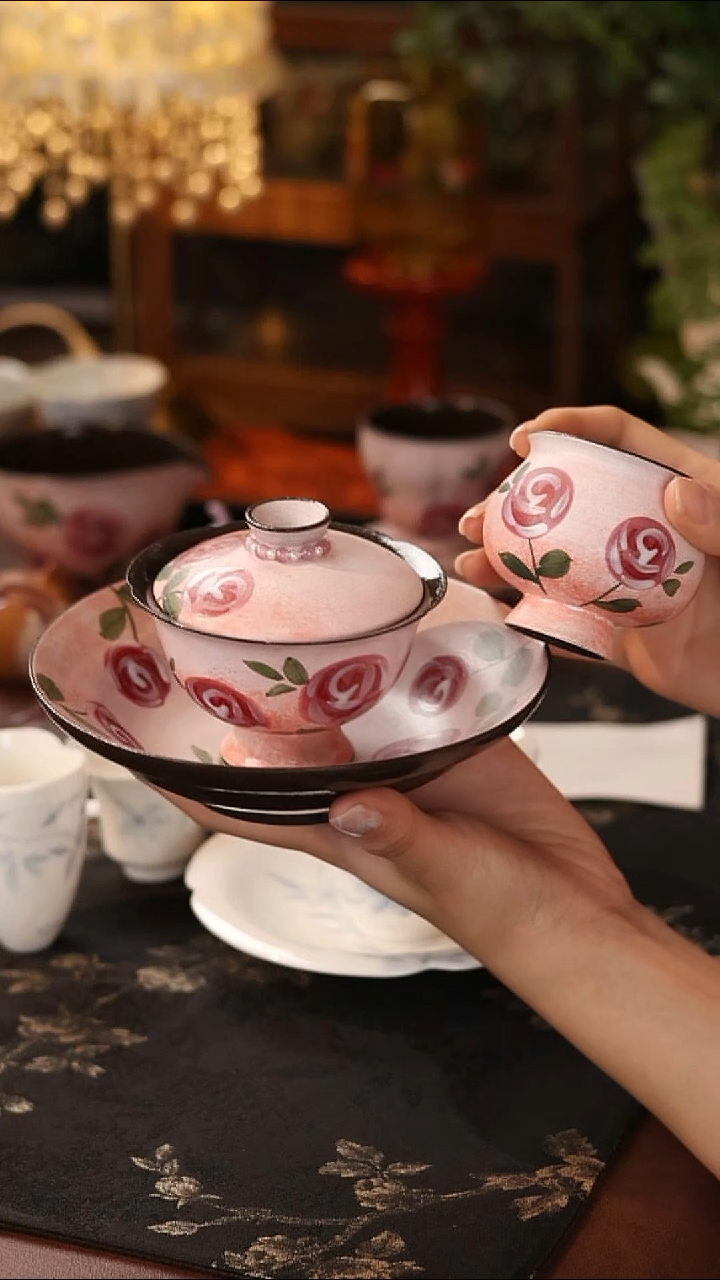 玫瑰三件套哈哈哈哈哈