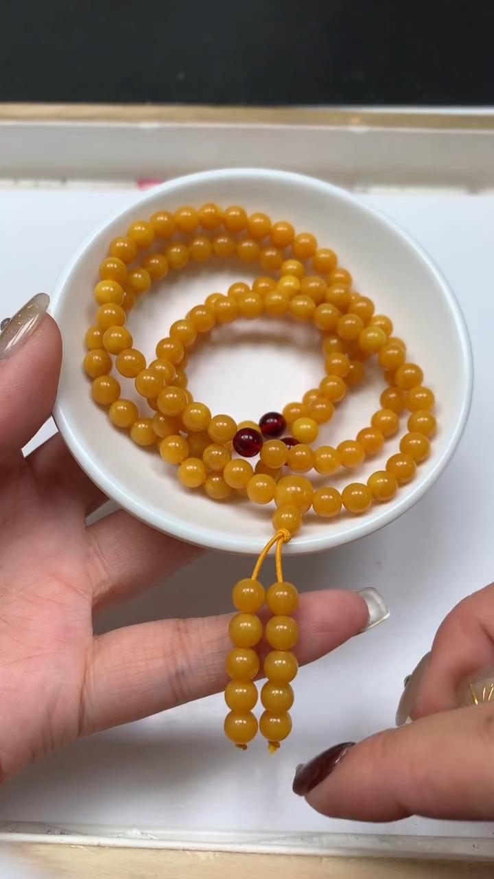 裸石蜜蜡未镶嵌M2 鸡油黄蜜蜡6mm1条15元