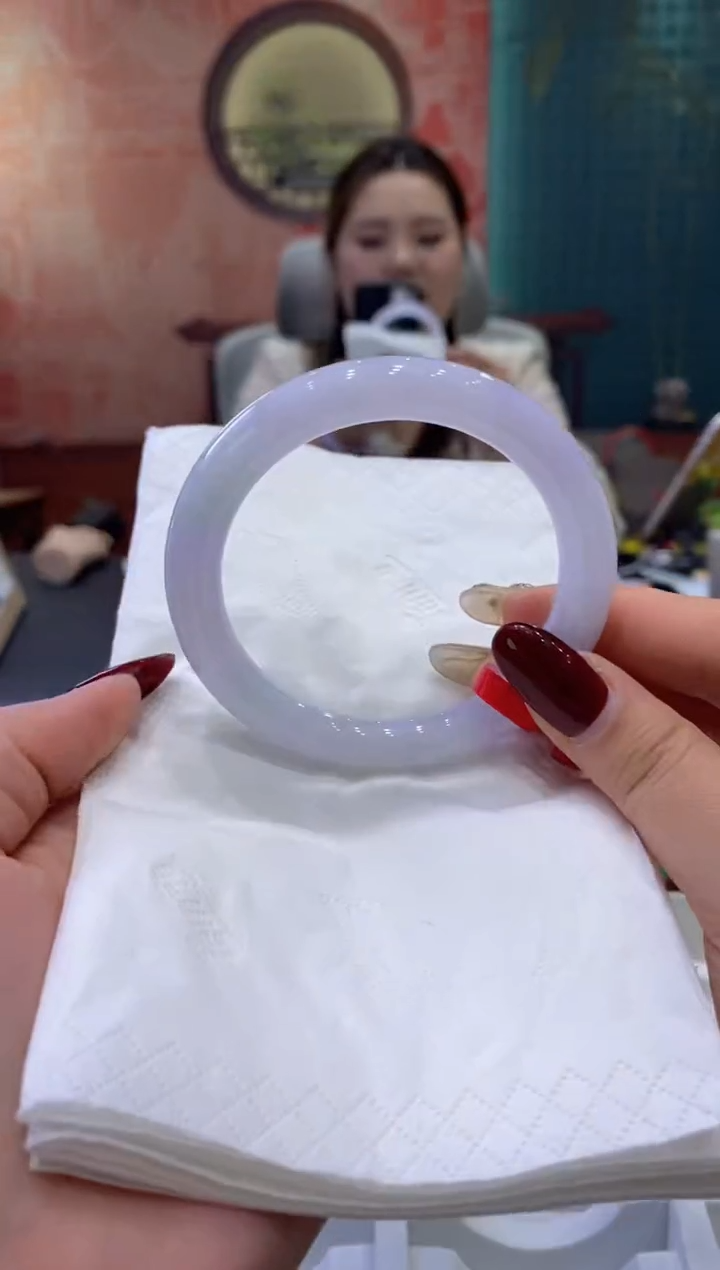 【闪购商品】翡翠手镯未镶嵌多人005200