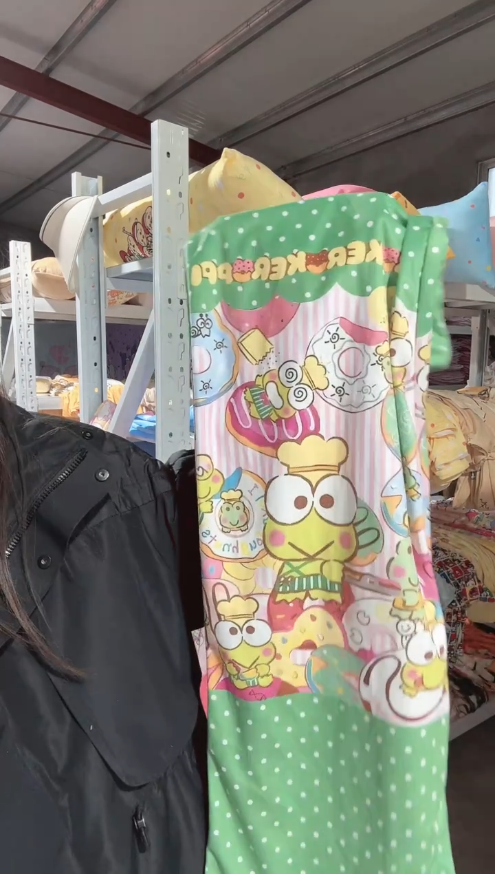 绒  长条抱枕   皮  30x86  左右 