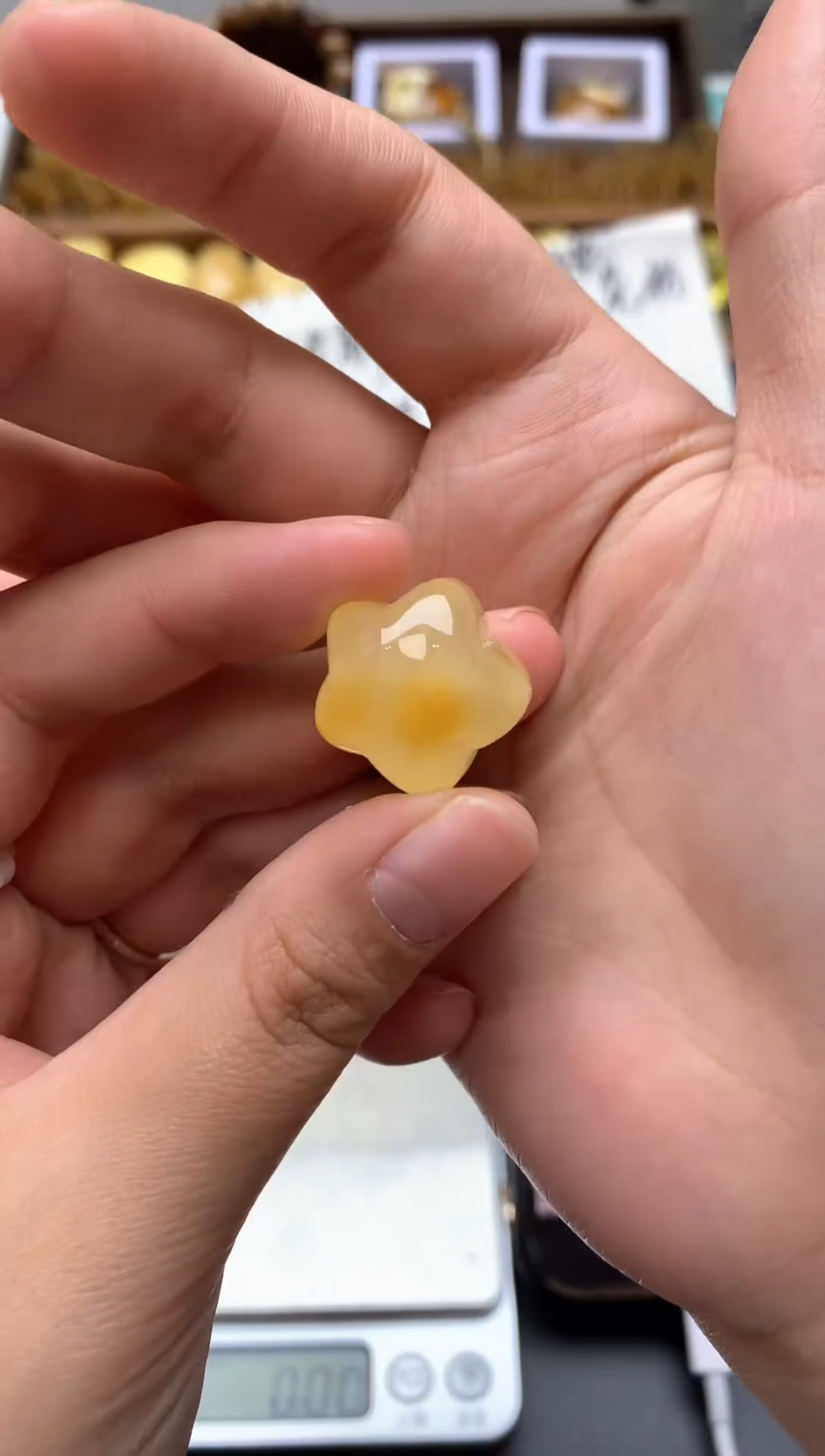【闪购商品】琥珀珠宝奇石未镶嵌013琥珀蜜蜡微瑕花粉小坑气泡