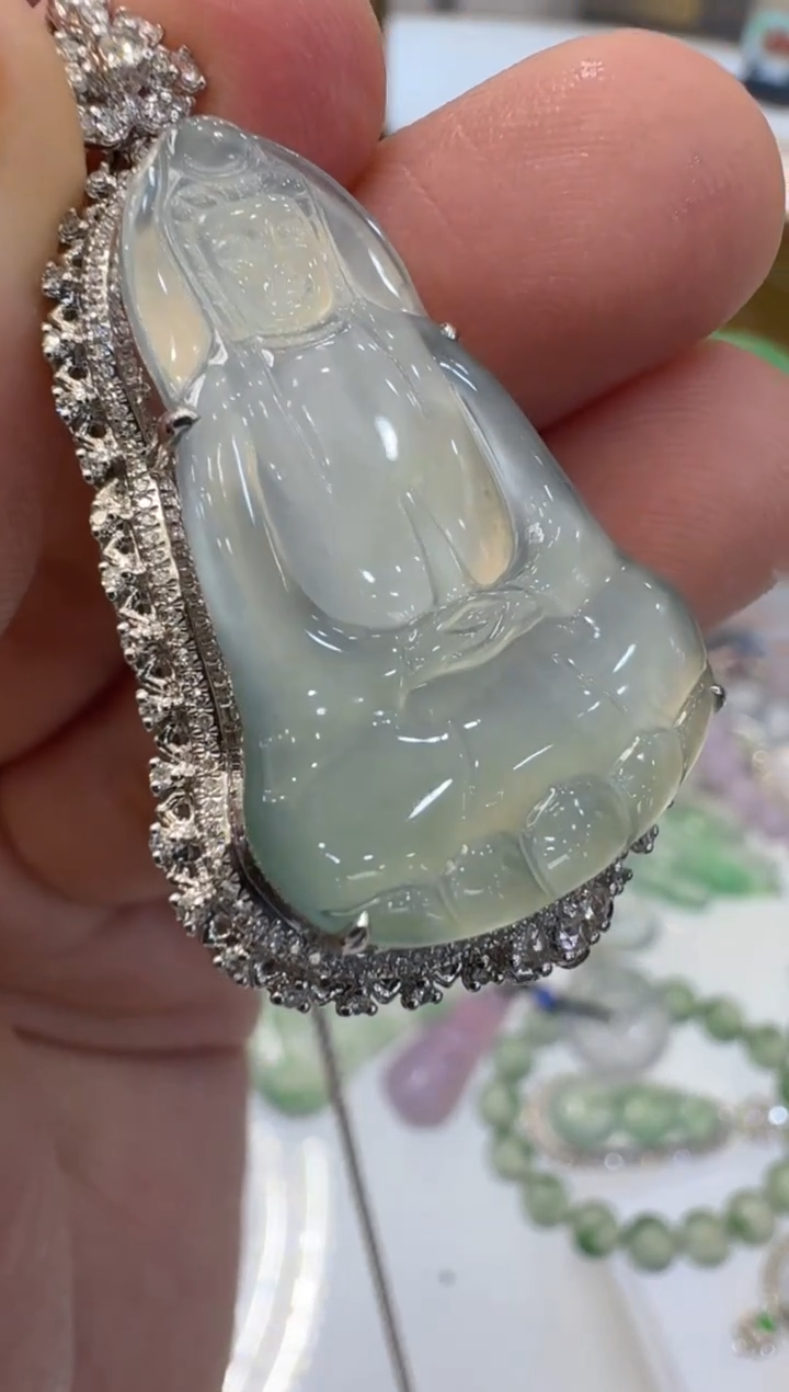 【闪购商品】翡翠吊坠(不含链)18K金镶嵌（订金）