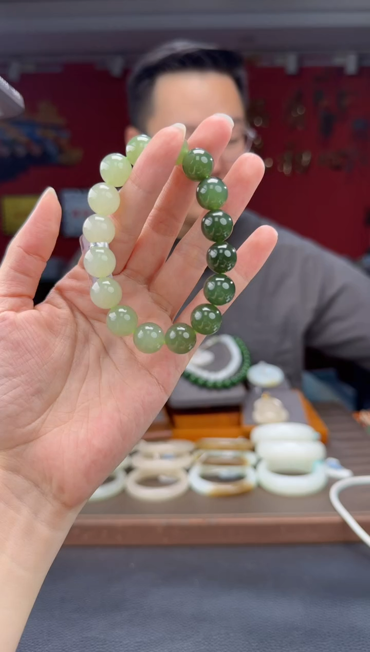 手串未镶嵌和田玉高冰渐进单圈手串