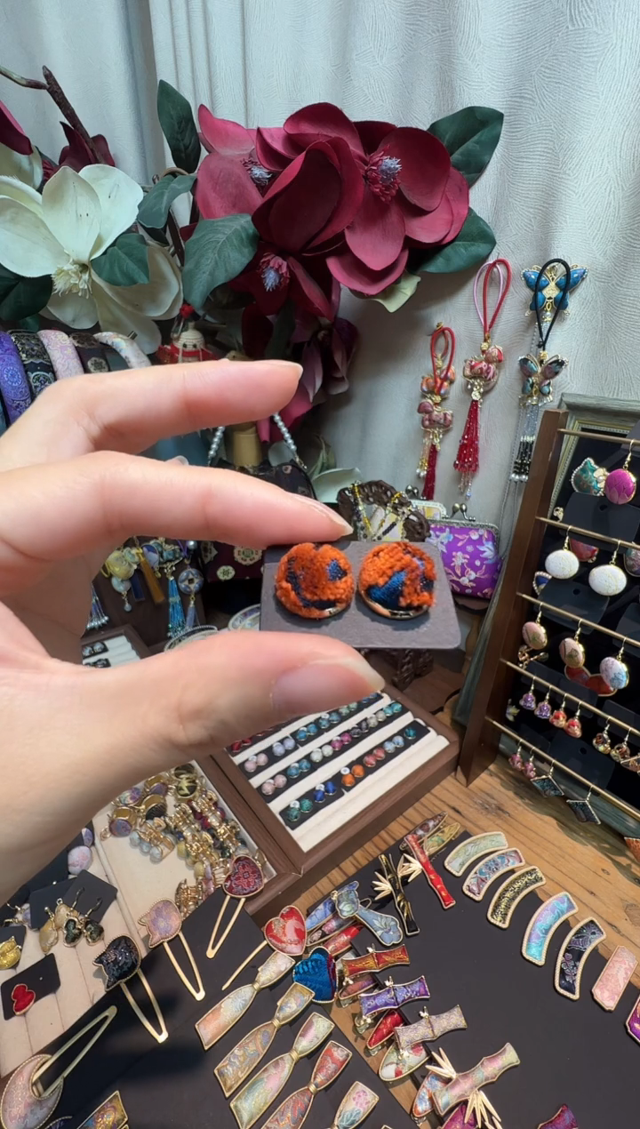 J***y【孤品车12.29】漳绒12毫米耳钉