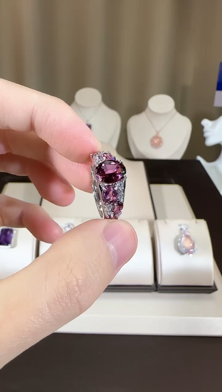 【闪购商品】石榴石戒指银S925镶嵌9*7mm