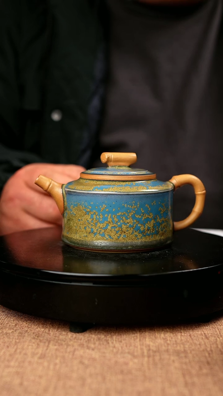 【闪购商品】892#国工一级品原矿钧瓷炉钧釉竹韵壶