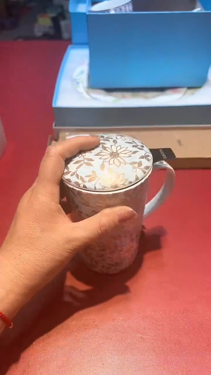 【闪购商品】瓷片锅碗瓢盆一件不剩