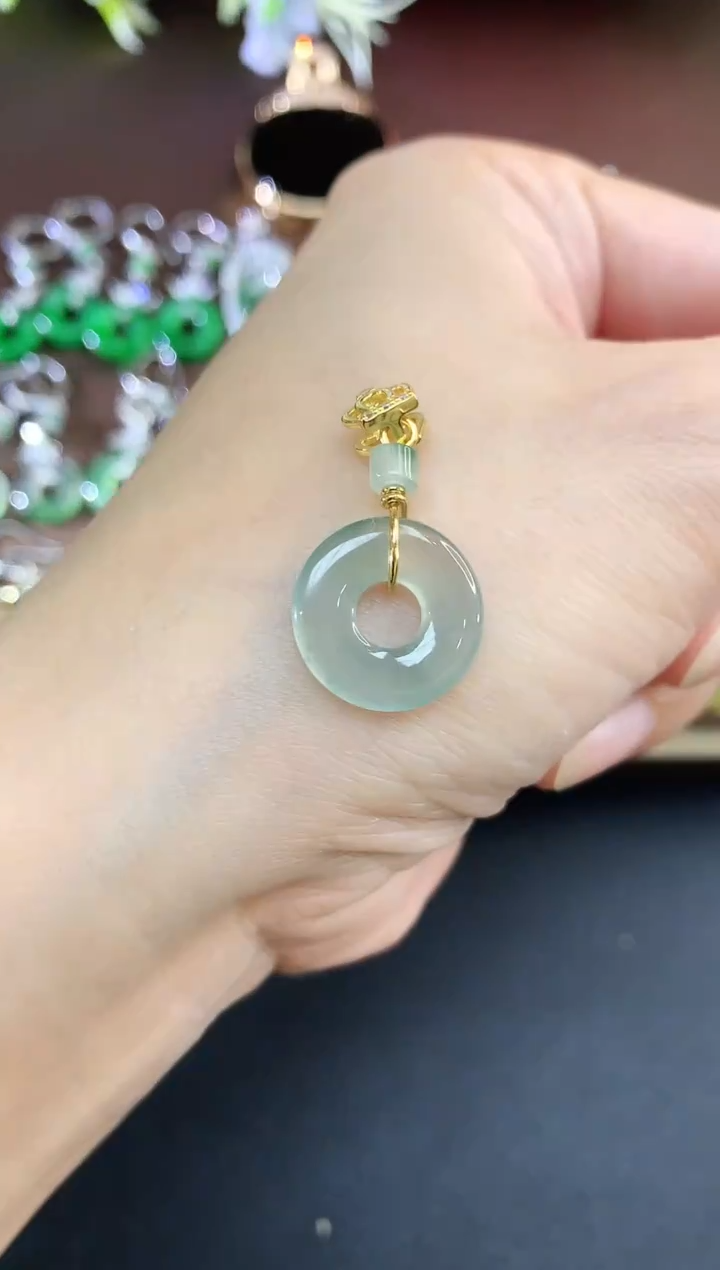 吊坠(不含链)未镶嵌翡翠9买断场不退不换|