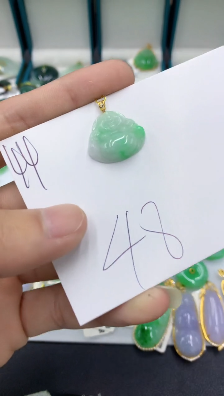 【闪购商品】翡翠颈饰18K金镶嵌翡翠