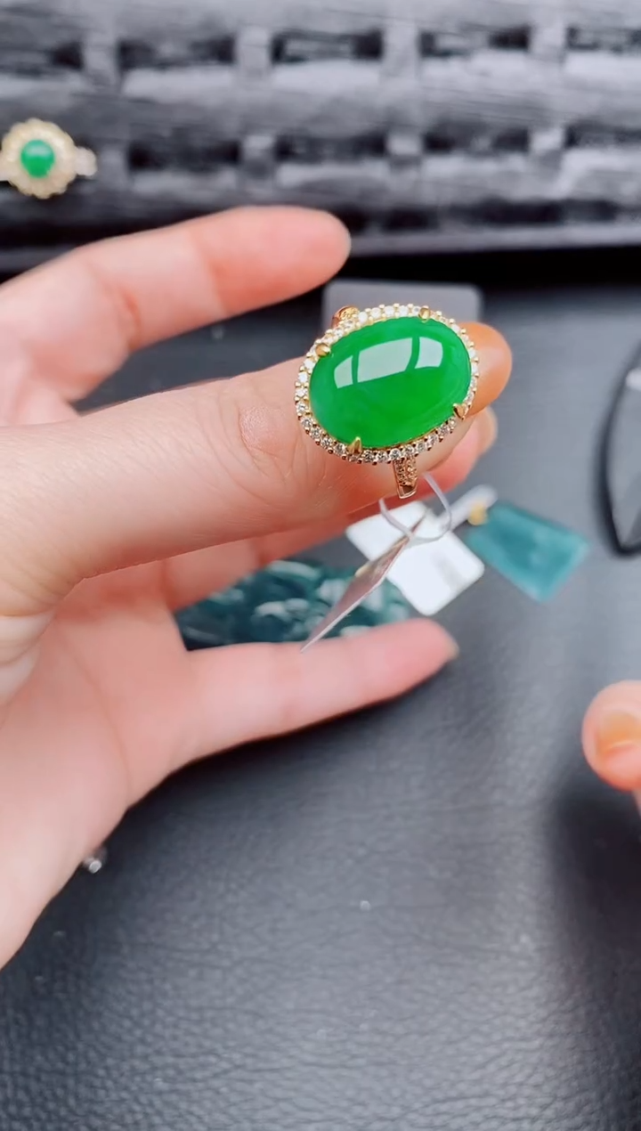 【闪购商品】翡翠戒指银S925镶嵌天然a货翡翠444