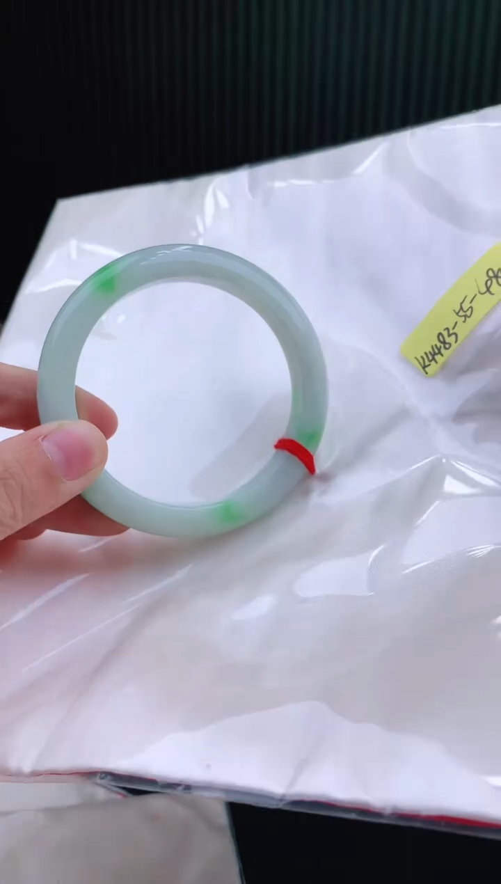 未镶嵌手镯翡翠55