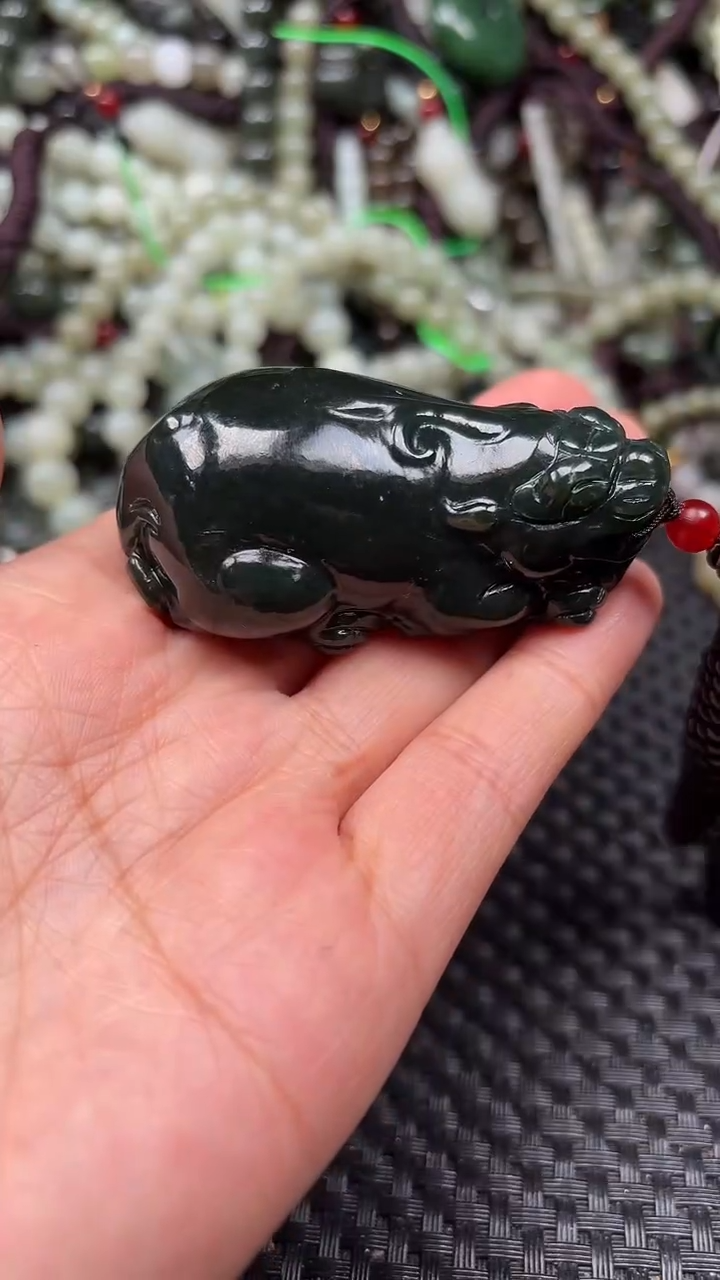 【闪购商品】和田玉颈饰未镶嵌1