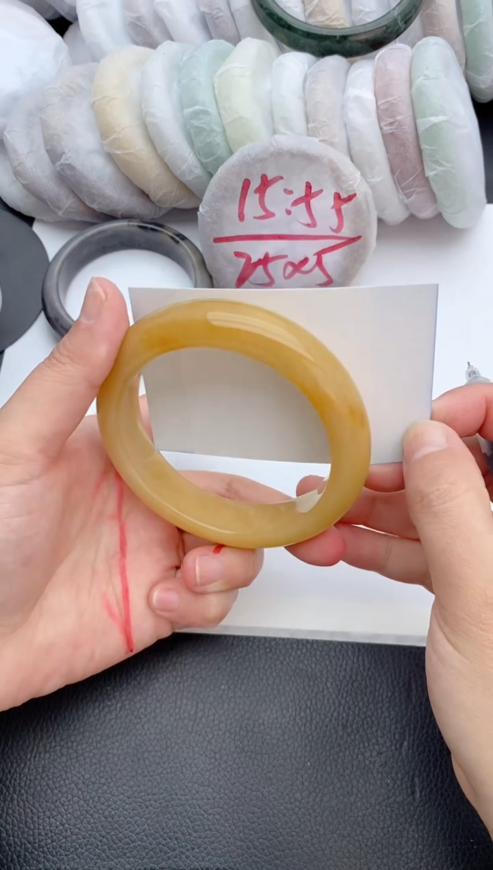 【闪购商品】石英质玉未镶嵌手镯129+62.9