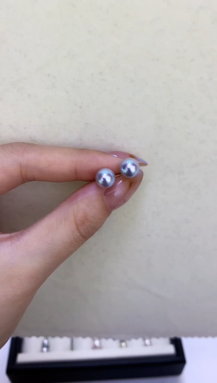 18K金镶嵌DA海水珍珠 GD145 灰珠素钉7.5-8MM