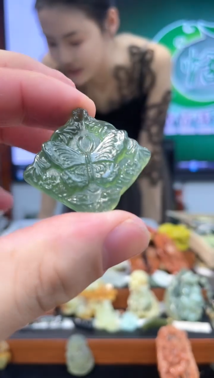 【闪购商品】岫玉吊坠未镶嵌多样性发货*拍一发一