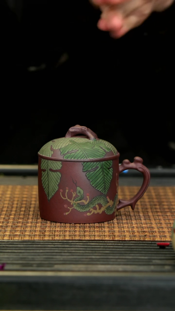 【闪购商品】紫砂茶壶26绿野仙踪 盖杯