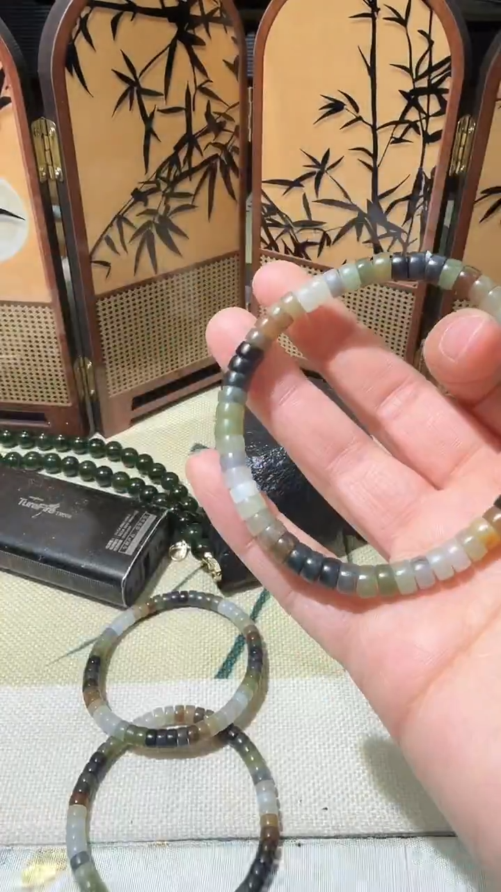 未镶嵌手串和田玉和田玉多宝药片珠4*6mm手串