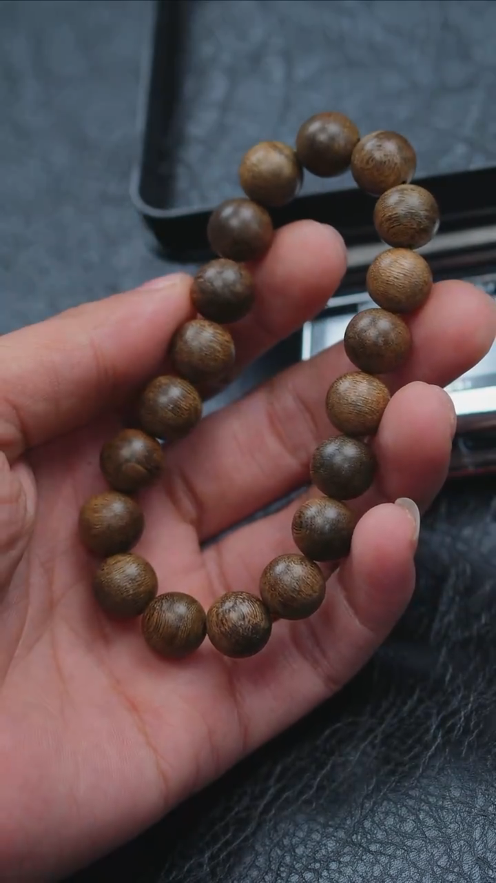 【闪购商品】沉香手串越南顺化1.1单圈11g+