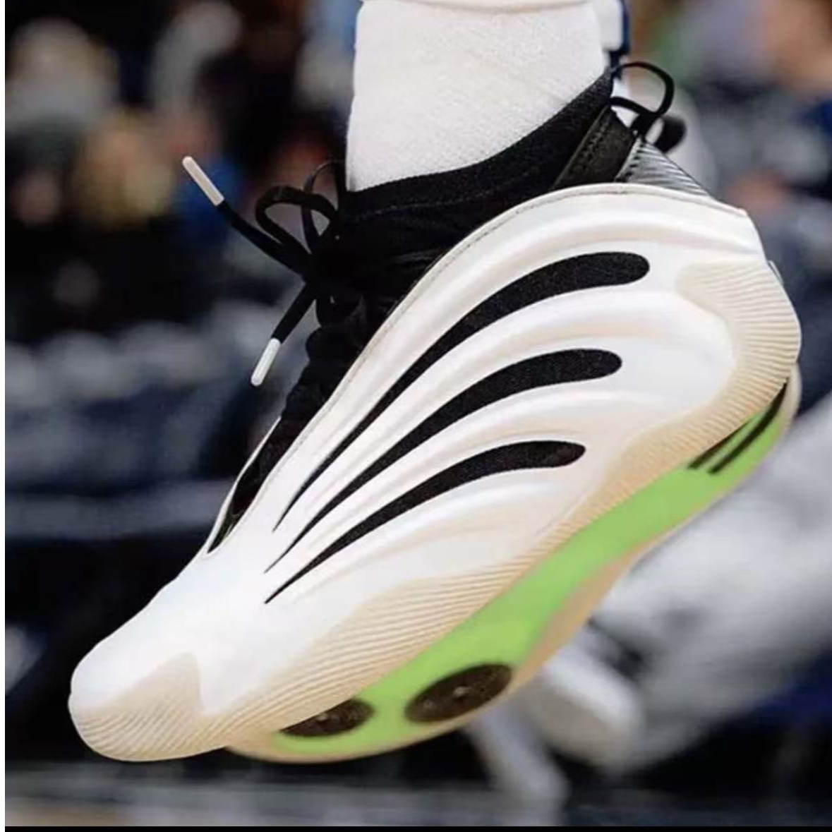 HARDEN VOLUME 9 SHOES哈登9代稳定缓震回弹篮球鞋珍珠幻象JR2504