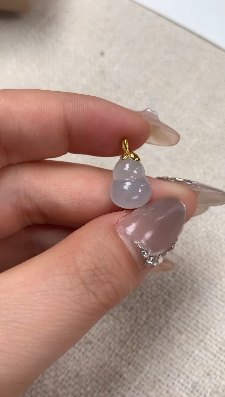 【闪购商品】翡翠吊坠(不含链)18K金镶嵌葫芦