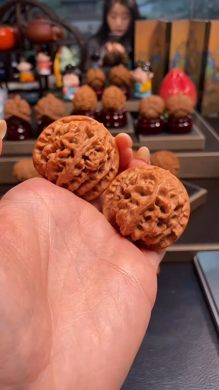 【闪购商品】文玩核桃把件H783苹果园41