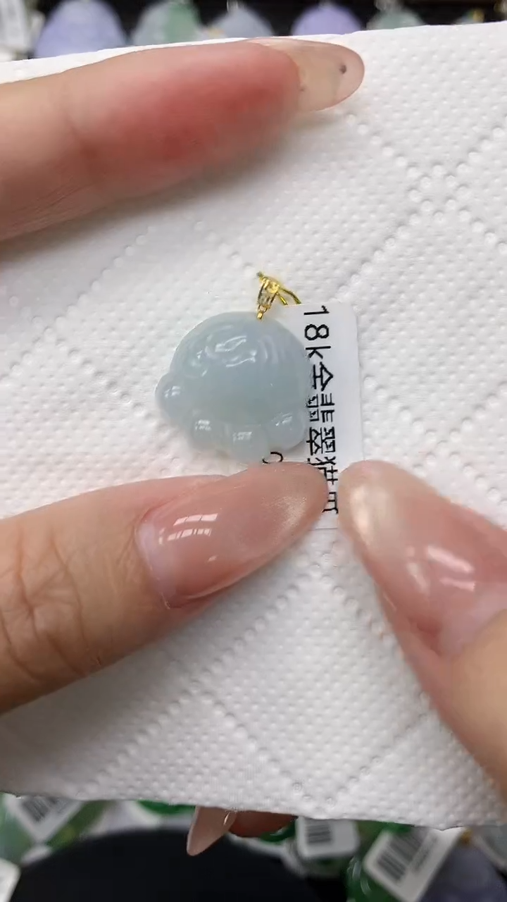 颈饰18K金镶嵌翡翠11111111111111