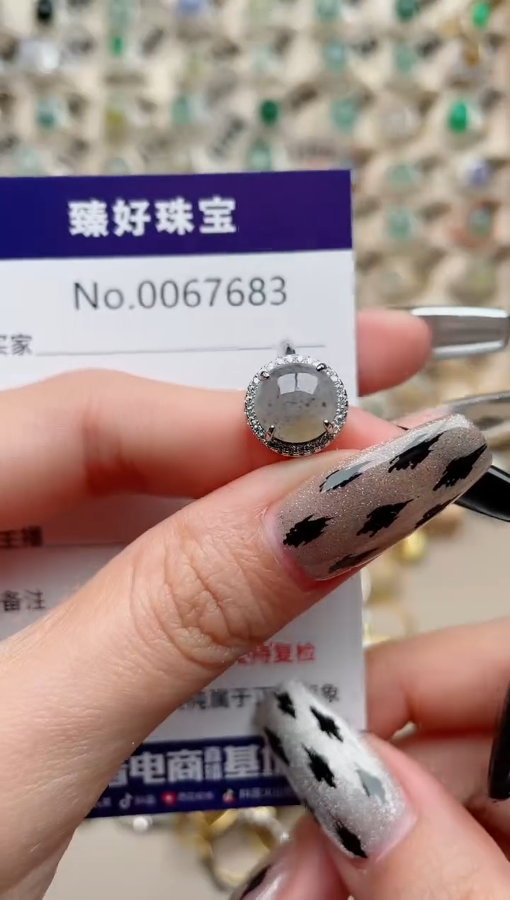 【闪购商品】翡翠戒指银S925镶嵌.......