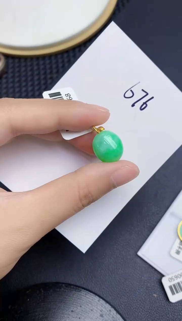 【闪购商品】翡翠颈饰18K金镶嵌000000000