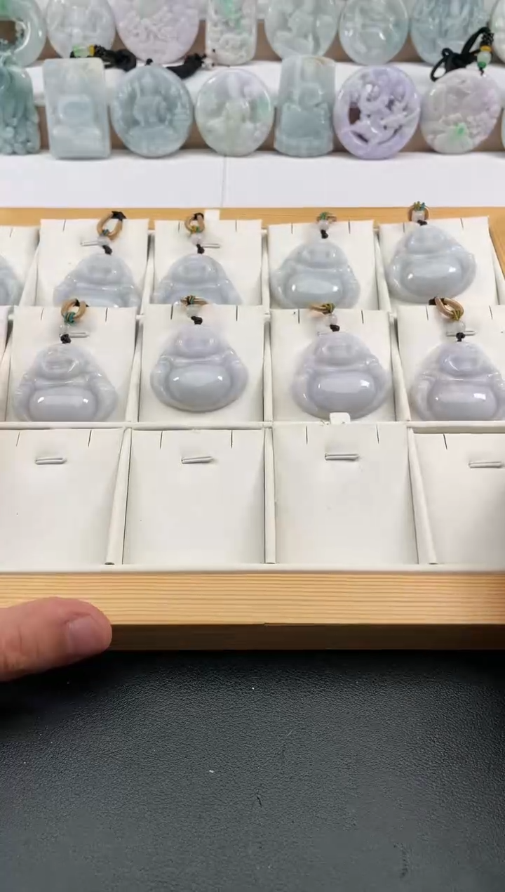 颈饰未镶嵌翡翠25/12/11/.97佛多样性发货，发其一