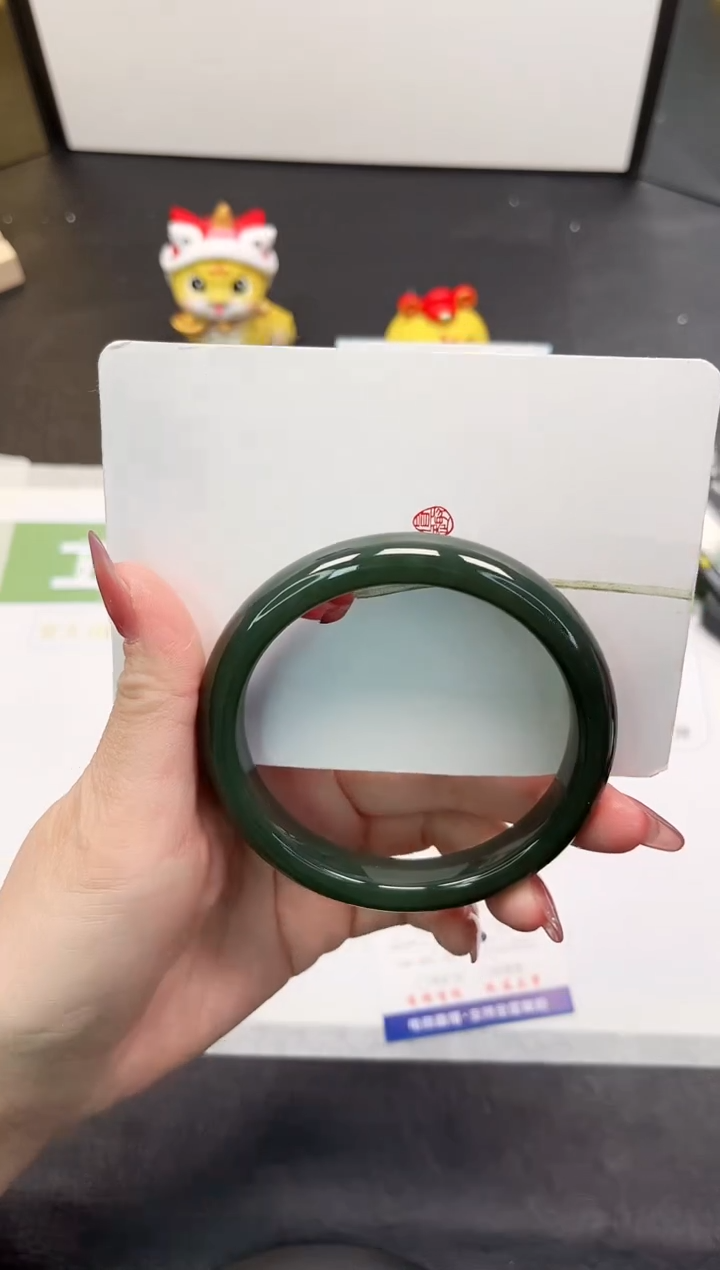 【闪购商品】和田玉手镯未镶嵌182-64.5