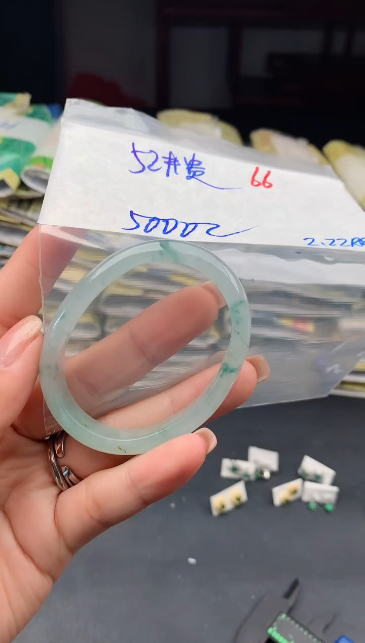 【闪购商品】定制翡翠未镶嵌66毛货需精细抛光多样性1件5000元