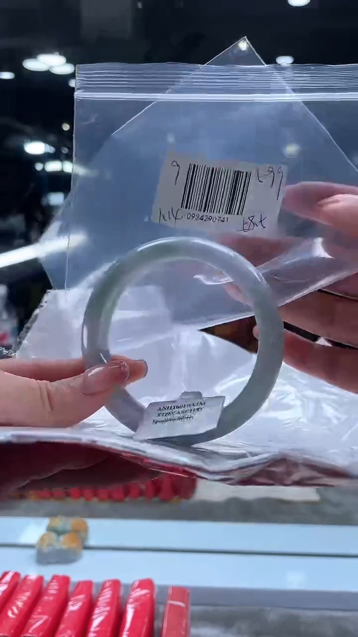 【闪购商品】翡翠手镯未镶嵌翡翠手镯