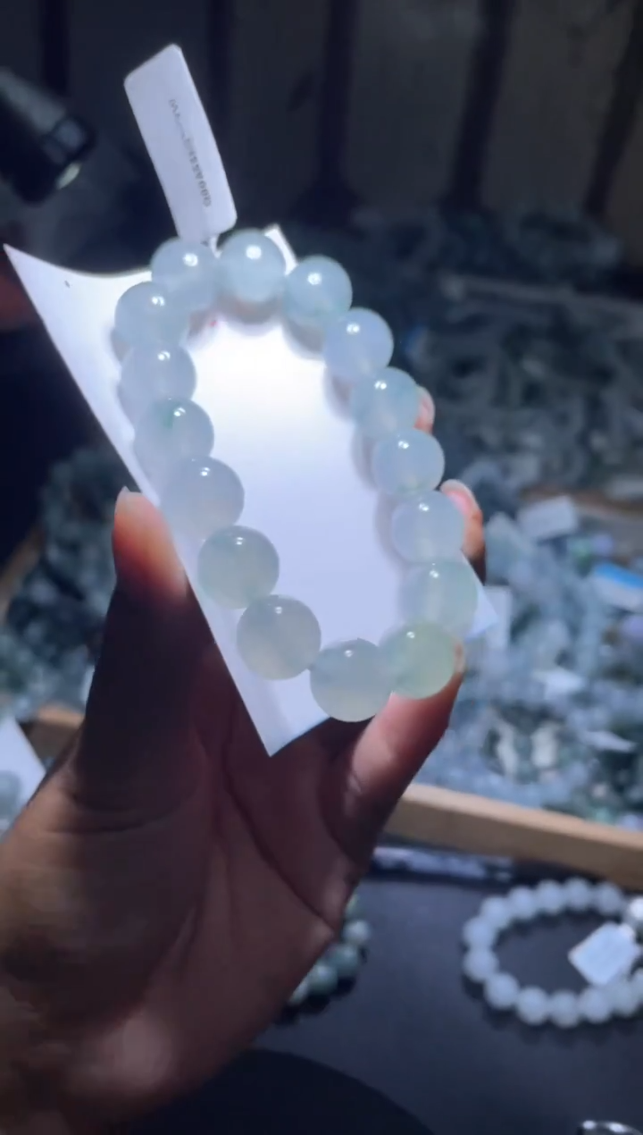 未镶嵌定制翡翠天然缅甸翡翠手串101
