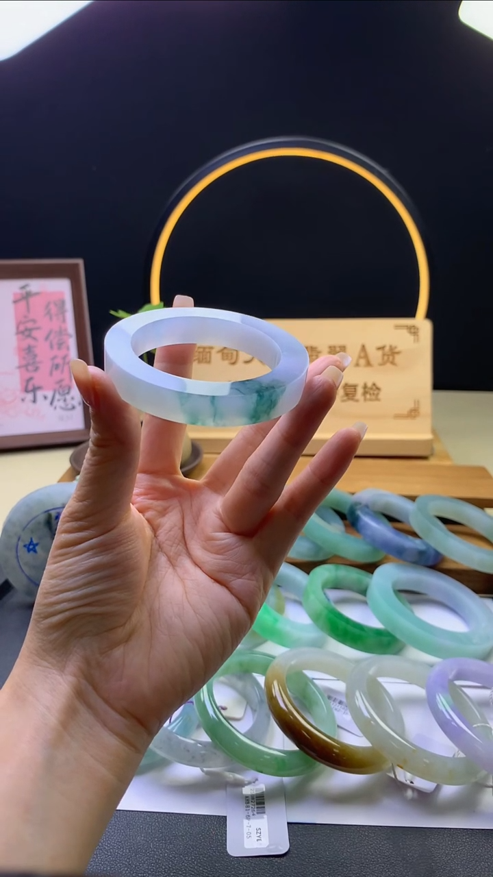 未镶嵌翡翠手镯定制定制翡翠冰飘花大万小圈漏