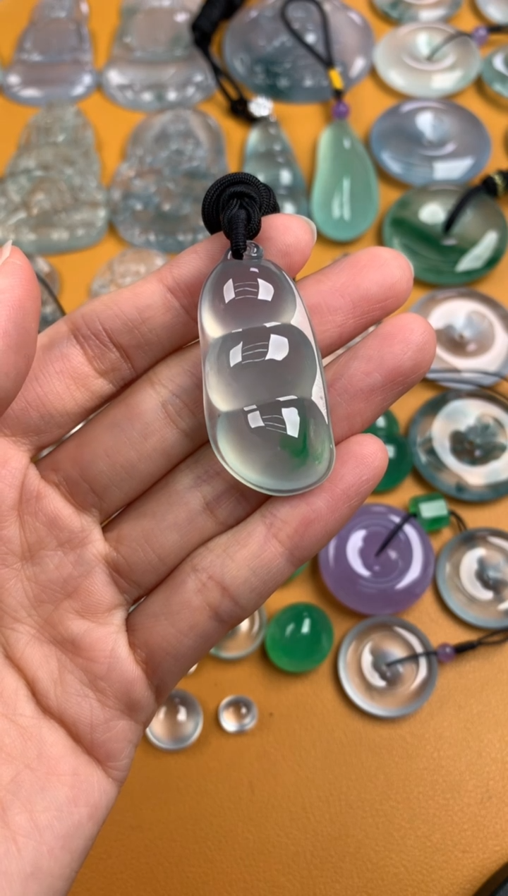 颈饰未镶嵌翡翠40.6-12.9-12.3