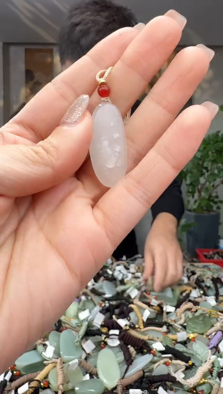 颈饰未镶嵌和田玉拍一发一多样性发货