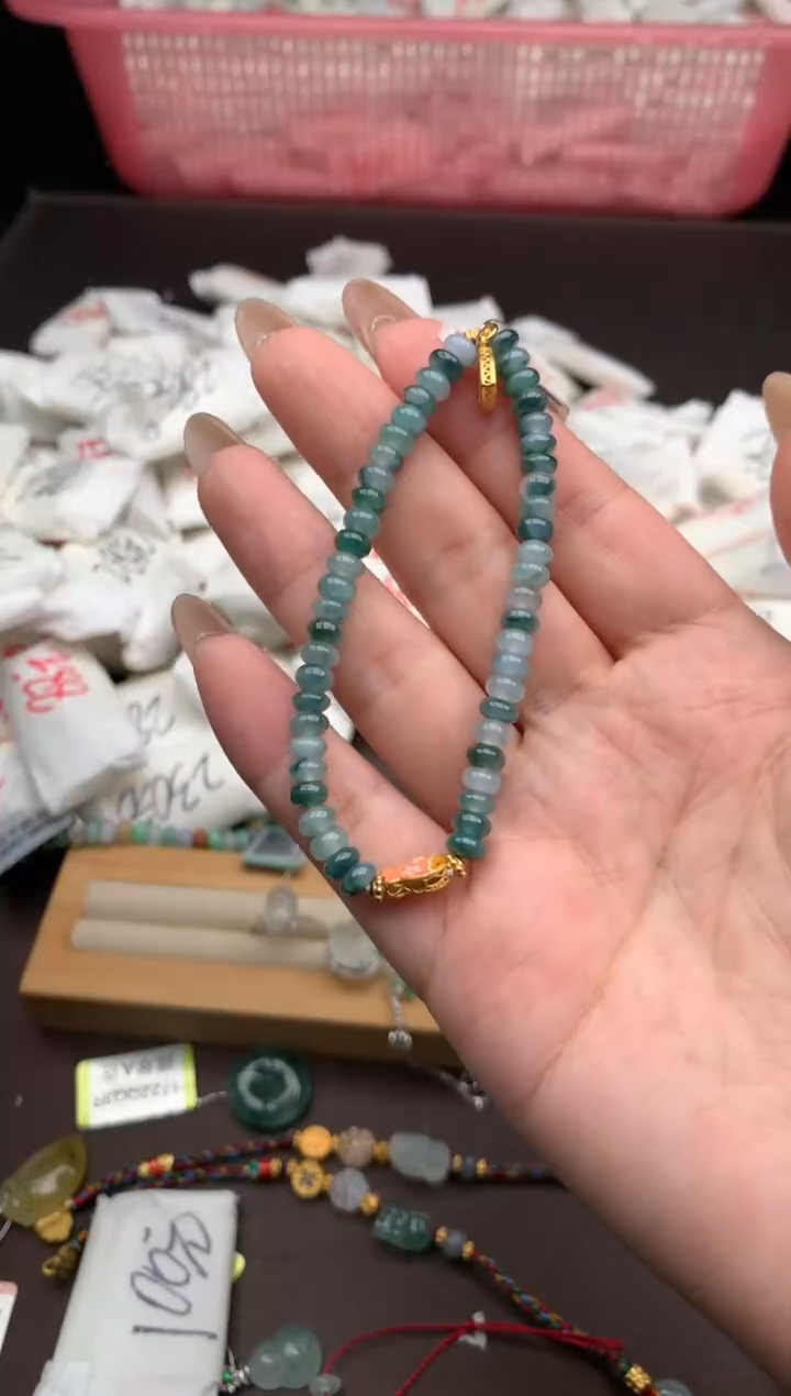 【闪购商品】翡翠手串未镶嵌一