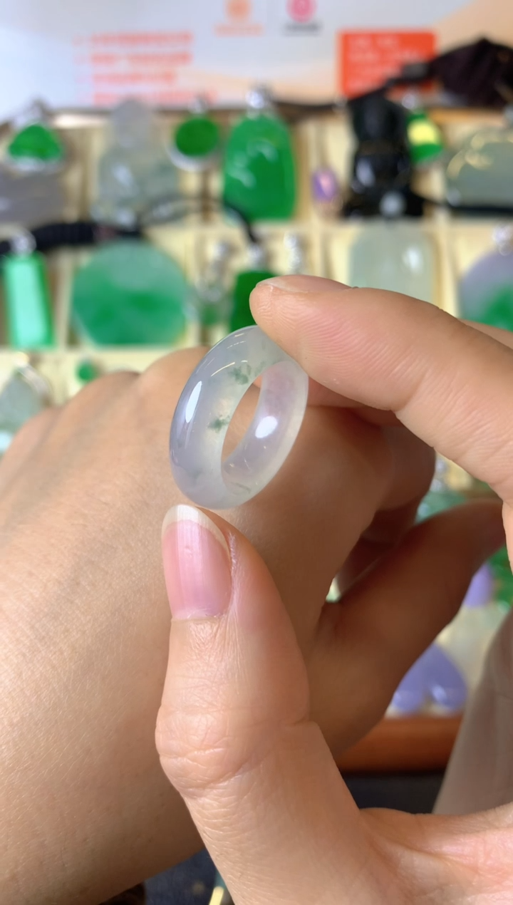 【闪购商品】翡翠戒圈未镶嵌成品戒圈